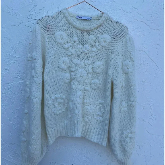 Zara Womens Embroidered Applique Floral Balloon Sleeve Sweater White Sz Medium - Picture 6 of 10